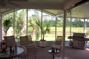 Five Reasons to Start Your Screen Room Construction